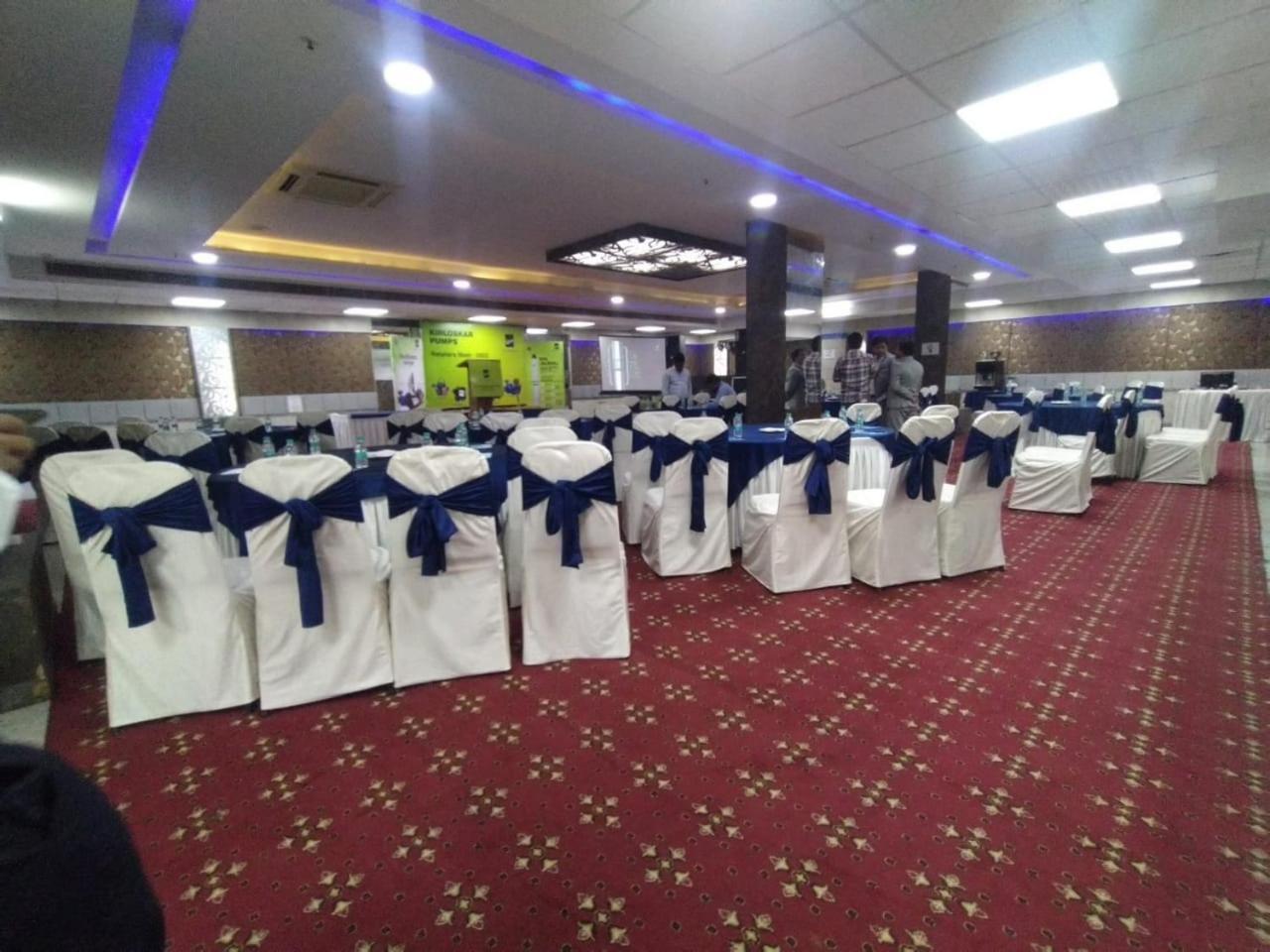 Hyphen Business Hotel نويدا المظهر الخارجي الصورة
