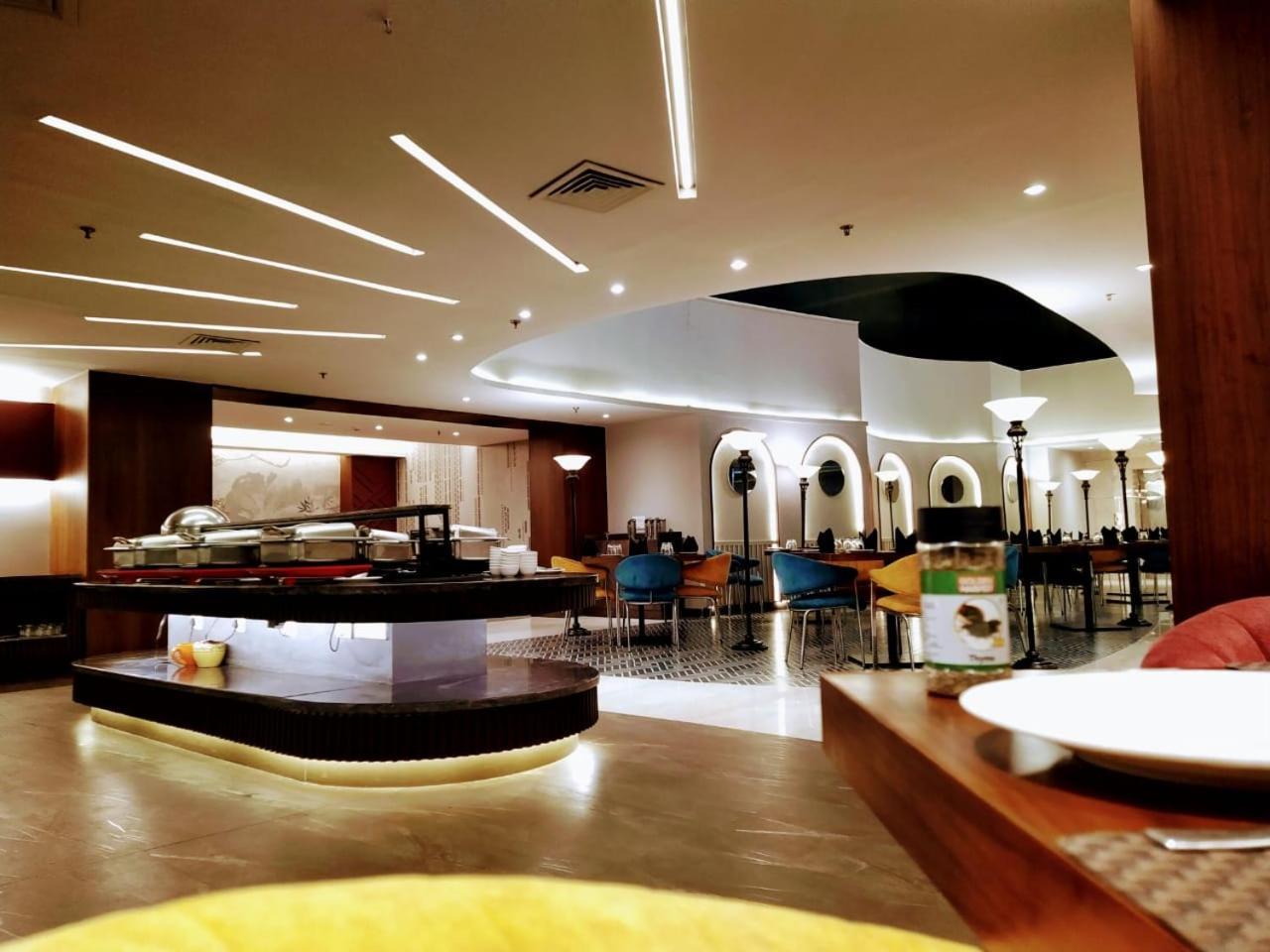 Hyphen Business Hotel نويدا المظهر الخارجي الصورة