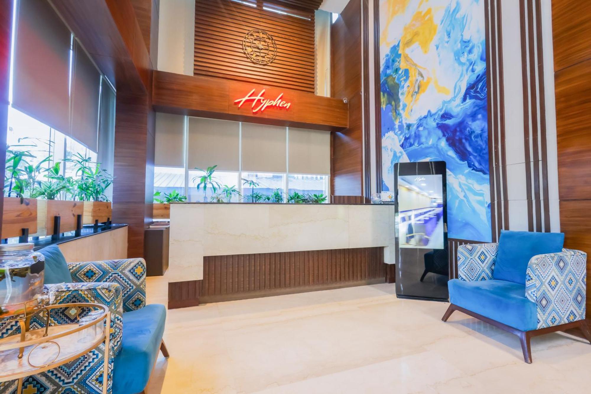 Hyphen Business Hotel نويدا المظهر الخارجي الصورة