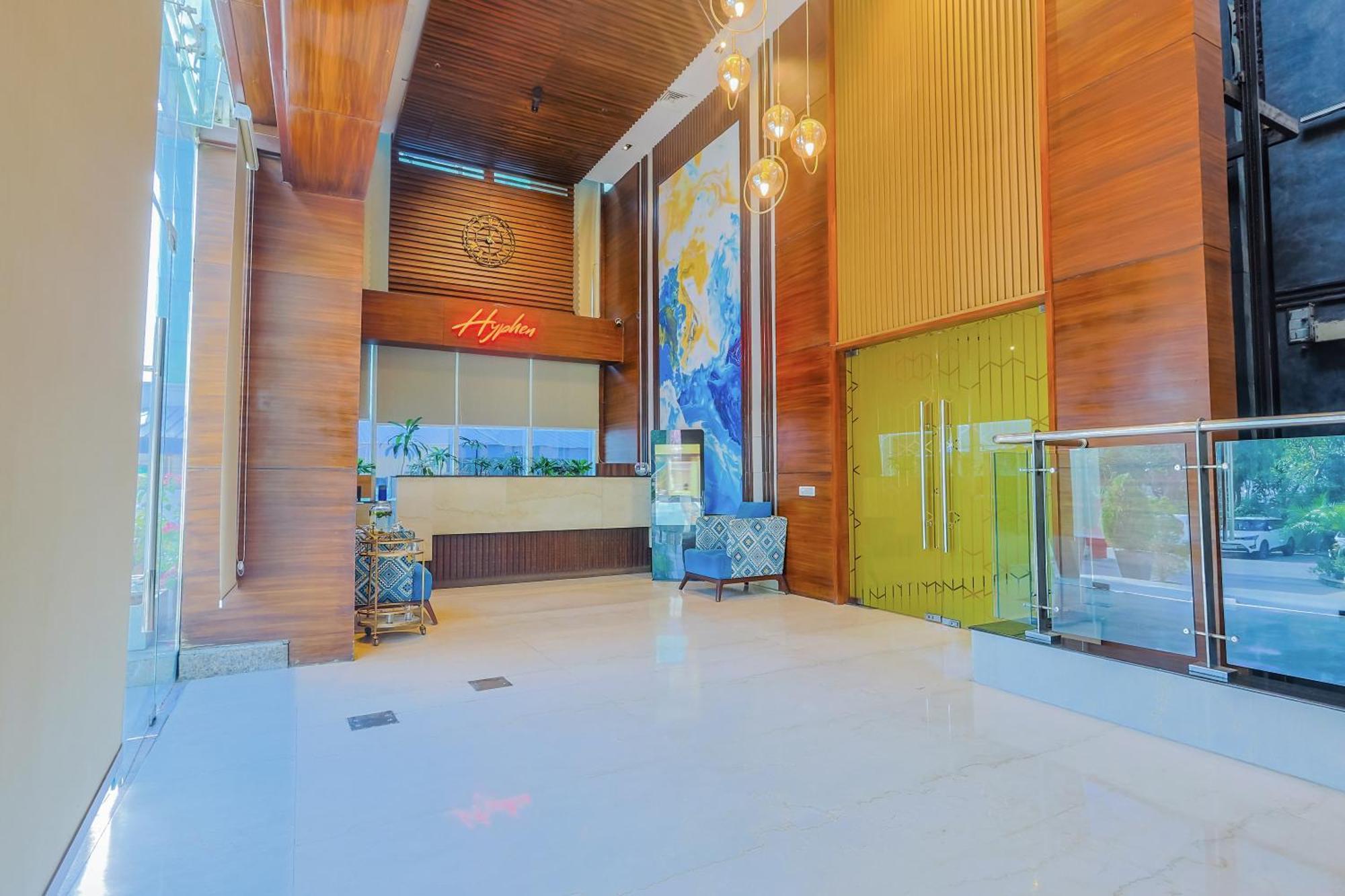 Hyphen Business Hotel نويدا المظهر الخارجي الصورة