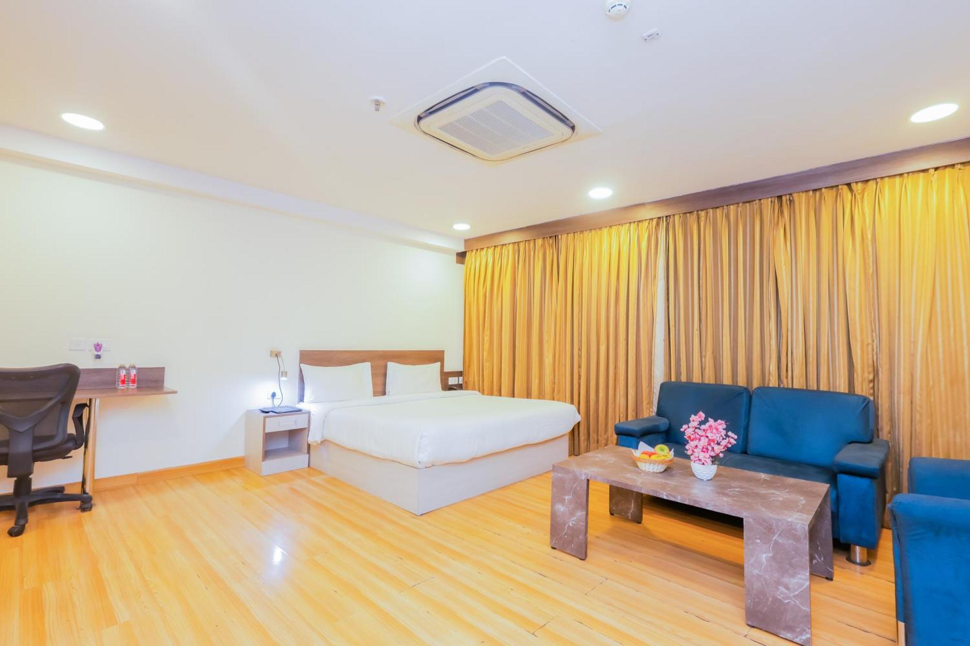 Hyphen Business Hotel نويدا المظهر الخارجي الصورة